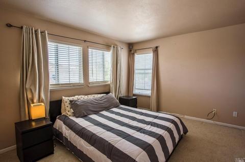6778 Sunriver Ln, Vallejo, CA 94591 photo 31