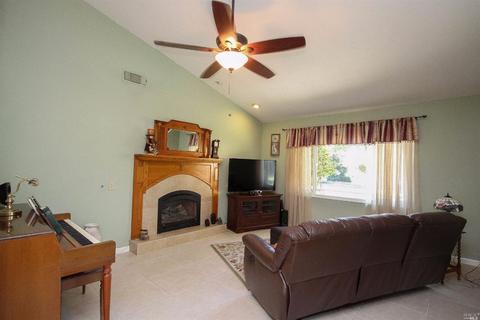 115 Cavan Ct, Vacaville, CA 95687 photo 8