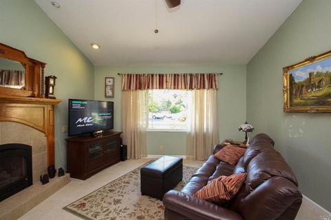 115 Cavan Ct, Vacaville, CA 95687 photo 7