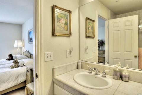 104 Cobblestone Ct, Novato, CA 94945 photo 24