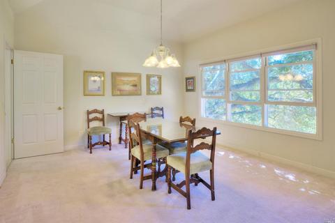 104 Cobblestone Ct, Novato, CA 94945 photo 8