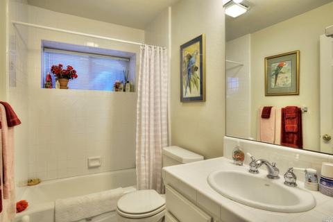 104 Cobblestone Ct, Novato, CA 94945 photo 27