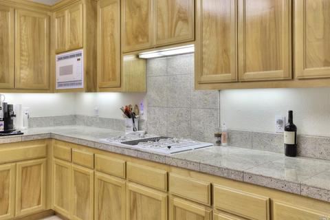 104 Cobblestone Ct, Novato, CA 94945 photo 16