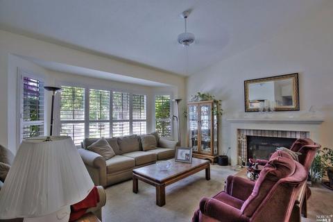975 Buckingham Dr, Windsor, CA 95492 photo 3