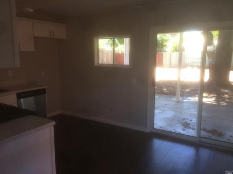 1001 Buchanan St, Fairfield, CA 94533 photo 12