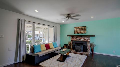 150 Lain Dr, Vallejo, CA 94591 photo 4