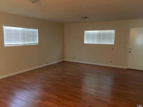 410 Diana Dr, Vallejo, CA 94589 photo 6