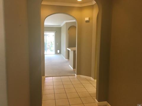 1255 Eagle Dr, Windsor, CA 95492 photo 2