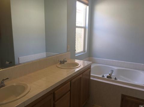 1255 Eagle Dr, Windsor, CA 95492 photo 12