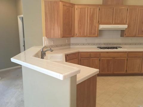 1255 Eagle Dr, Windsor, CA 95492 photo 3