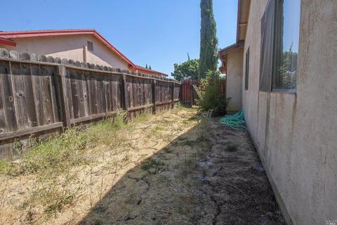 358 Colonial Cir, Vacaville, CA 95687 photo 24