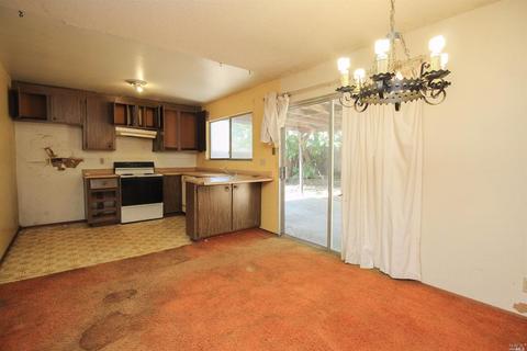 358 Colonial Cir, Vacaville, CA 95687 photo 14