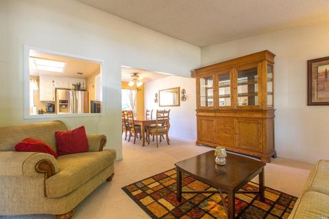 430 Pennington Ct, Vacaville, CA 95687 photo 5