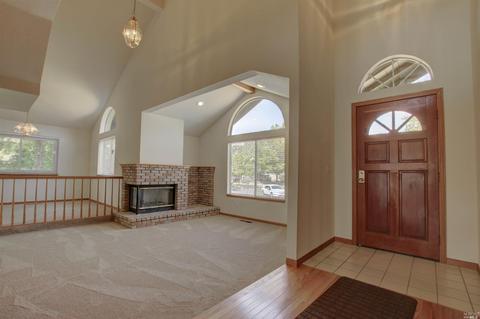 448 Godfrey Dr, Windsor, CA 95492 photo 5