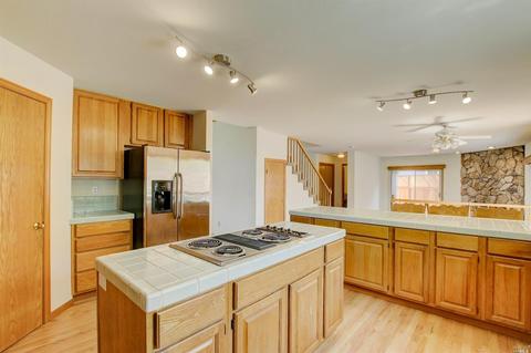 448 Godfrey Dr, Windsor, CA 95492 photo 15