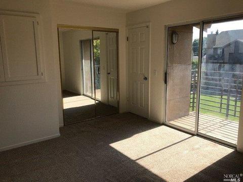1184 Pear Tree Ln, Napa, CA 94558 photo 9