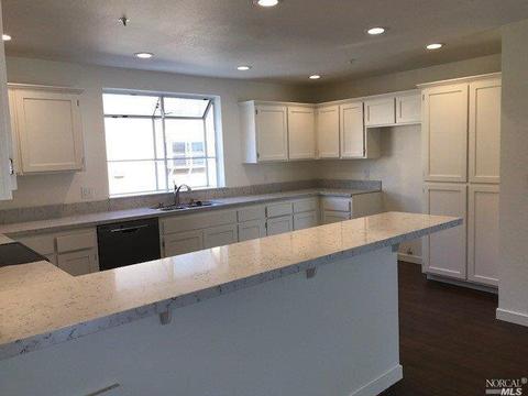 1184 Pear Tree Ln, Napa, CA 94558 photo 6