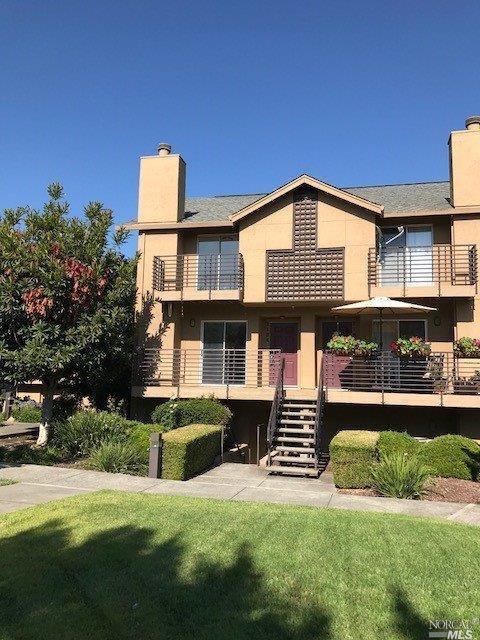 1184 Pear Tree Ln, Napa, CA 94558 photo 1