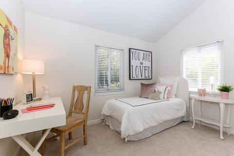 492 Irving Ct, Tiburon, CA 94920 photo 8