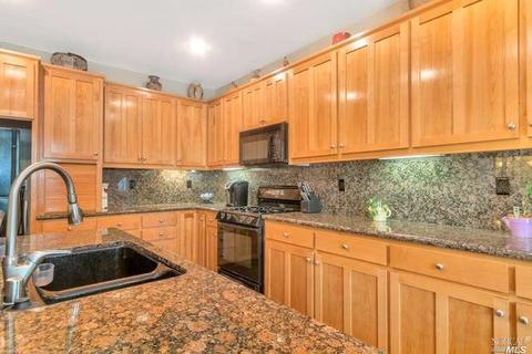 5846 Cabernet Dr, Vallejo, CA 94591 photo 12