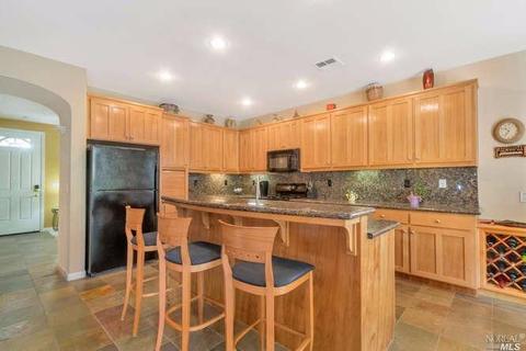 5846 Cabernet Dr, Vallejo, CA 94591 photo 10