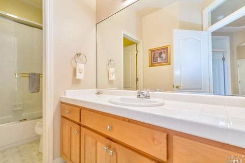 5846 Cabernet Dr, Vallejo, CA 94591 photo 24
