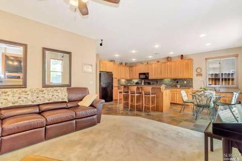 5846 Cabernet Dr, Vallejo, CA 94591 photo 17