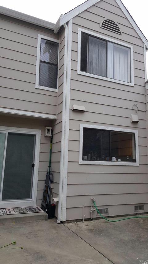 335 Seaport Dr, Vallejo, CA 94590 photo 6