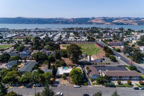 240 E J St, Benicia, CA 94510 photo 1