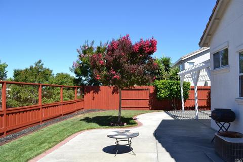5381 Chenin Blanc Pl, Vallejo, CA 94591 photo 2