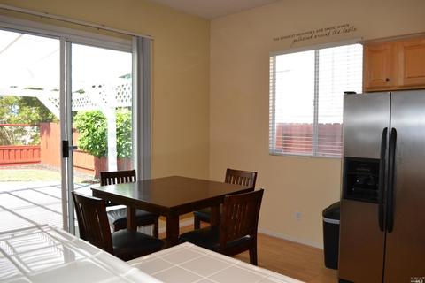 5381 Chenin Blanc Pl, Vallejo, CA 94591 photo 3