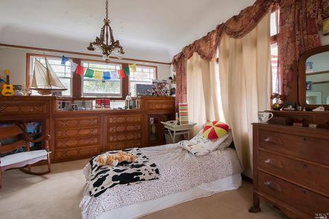 558 Miller Ave, Mill Valley, CA 94941 photo 5