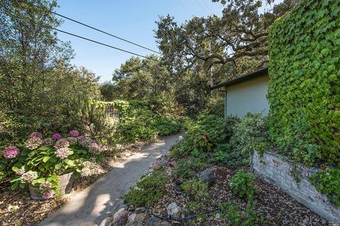 1085 4th Ave, Napa, CA 94559 photo 30