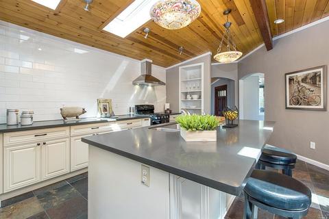 1085 4th Ave, Napa, CA 94559 photo 5