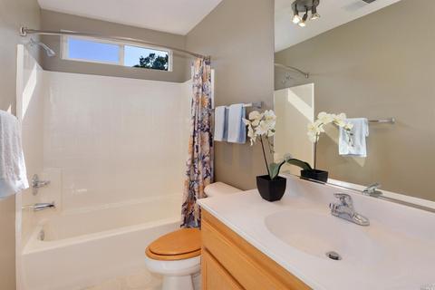 7502 13th Hole Dr, Windsor, CA 95492 photo 23