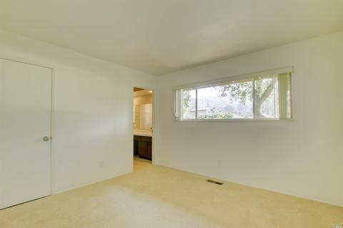 945 Ignacio Blvd, Novato, CA 94949 photo 16