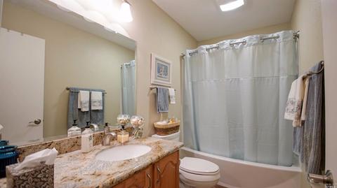278 Edwin Dr, Vacaville, CA 95687 photo 9