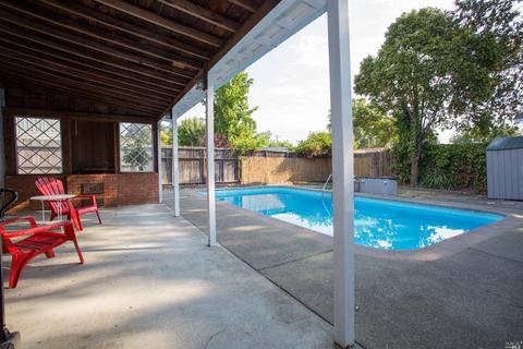 815 S Dora St, Ukiah, CA 95482 photo 13