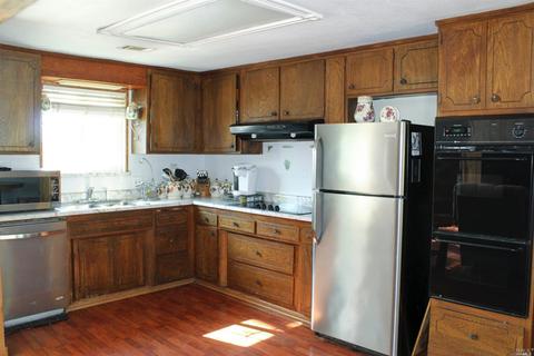 451 S Adams St, Dixon, CA 95620 photo 5