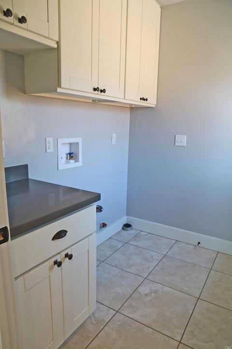 320 W C St, Dixon, CA 95620 photo 9