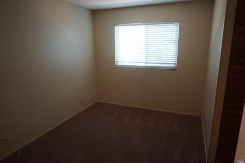 743 Sequoia Dr, Fairfield, CA 94533 photo 18