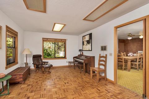 1850 Jones Rd, Windsor, CA 95492 photo 4