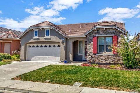 3067 Red Maple Ct, Vacaville, CA 95687 photo 2