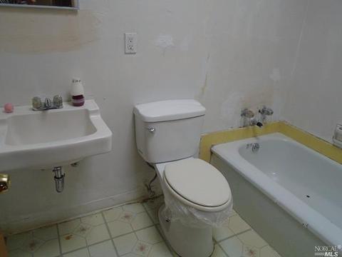 407 Alhambra Ave, Vallejo, CA 94591 photo 17