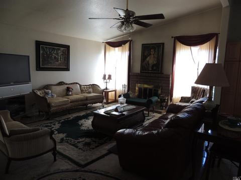 362 Edwin Dr, Vacaville, CA 95687 photo 3