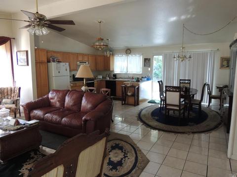362 Edwin Dr, Vacaville, CA 95687 photo 2