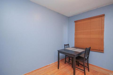2755 Webb St, Vallejo, CA 94591 photo 8