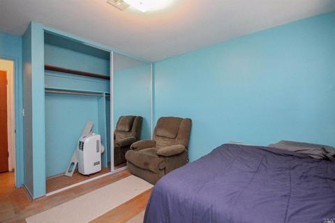 2755 Webb St, Vallejo, CA 94591 photo 18