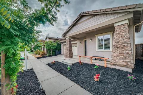 1562 Tommy Ln, Fairfield, CA 94533 photo 3