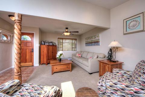 45 Ormond Ct, Novato, CA 94947 photo 4
